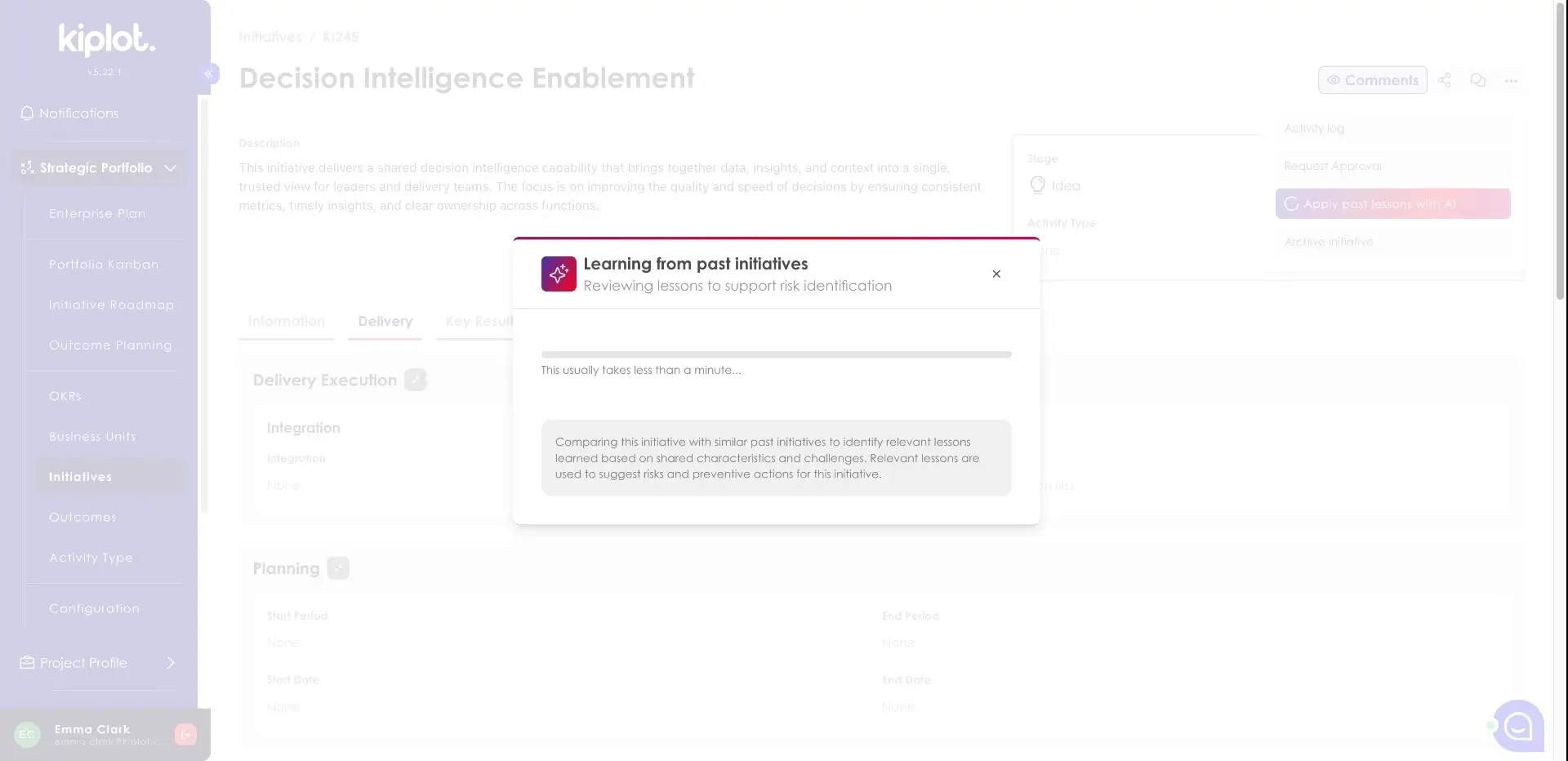 The user is viewing a pop-up window titled "Learning from past initiatives" within the Kiplot software. This feature reviews lessons from past initiatives to support risk identification.